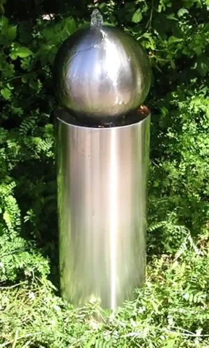 نافورة مياه لاكشري مخروطي بكورة