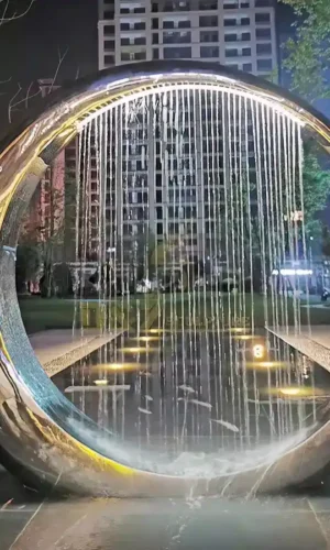 مجسم ستانلس ستيل الشمس